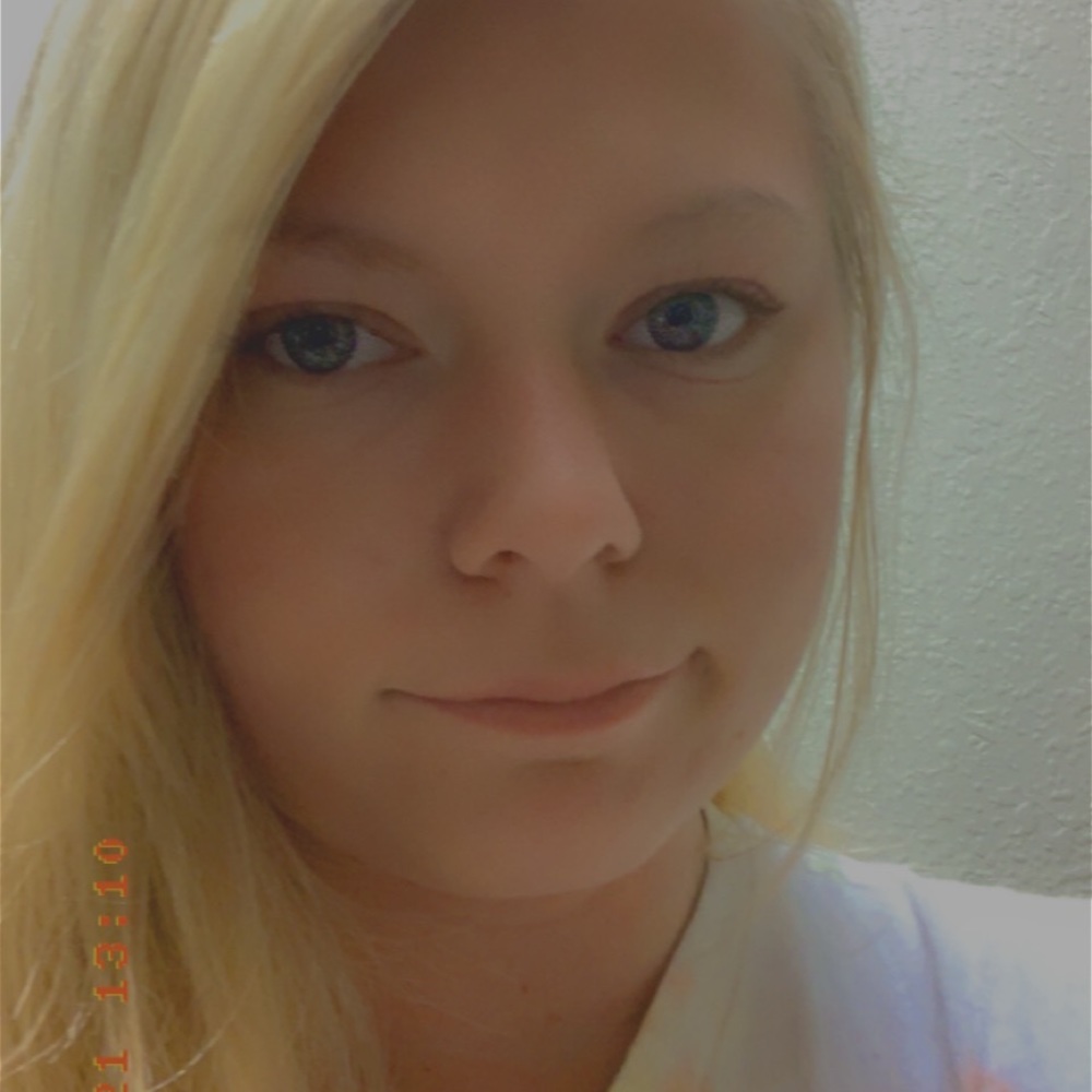 Meet your Posher, Faythe